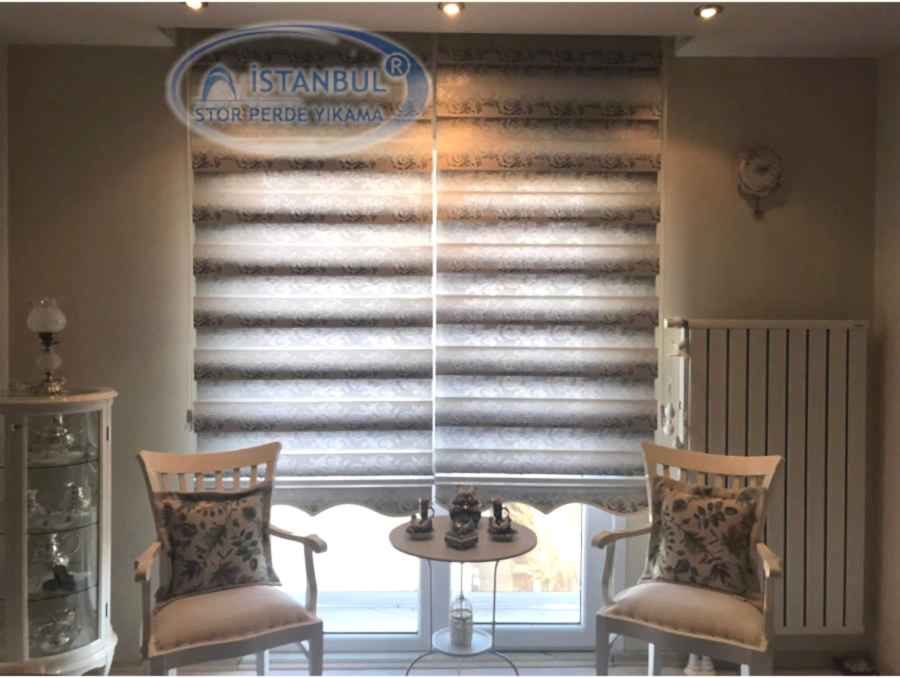 Stor perde oturma odası resmi